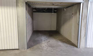 Garage  13 m² à louer à Marseille 9 (13009)
