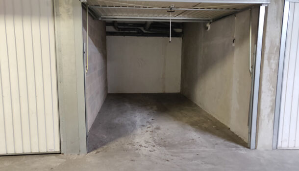 Parking  à louer Marseille 9eme 13009