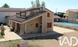 Immeuble  272 m² à vendre à Les Martres-d'Artière (63430)