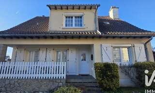 Maison 5 Pièces 144 m² à vendre à Lafeuillade-en-Vézie (15130)