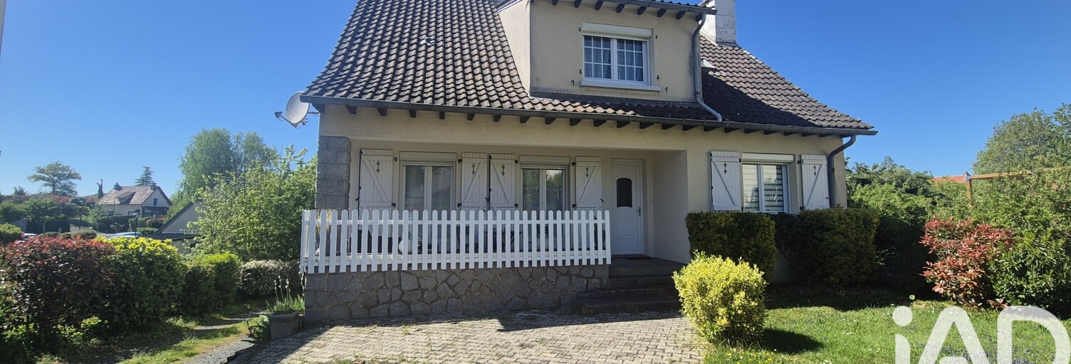 Maison 5 Pièces 144 m² à vendre à Lafeuillade-en-Vézie (15130)