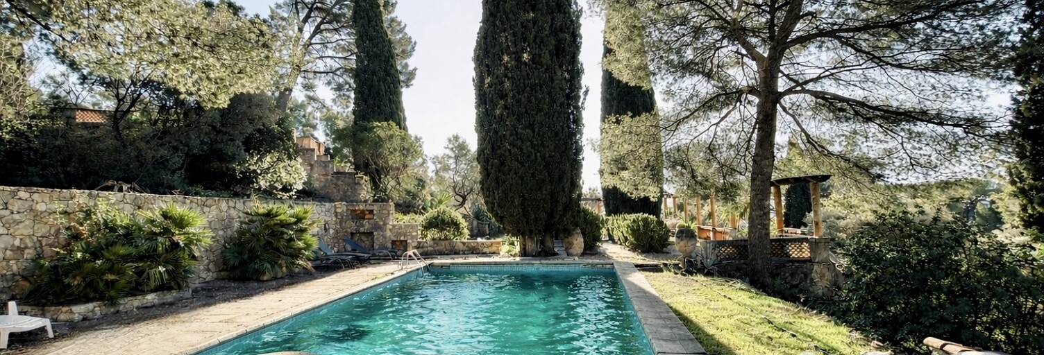 Maison 11 Pièces 292 m² à vendre à Toulon (83000)