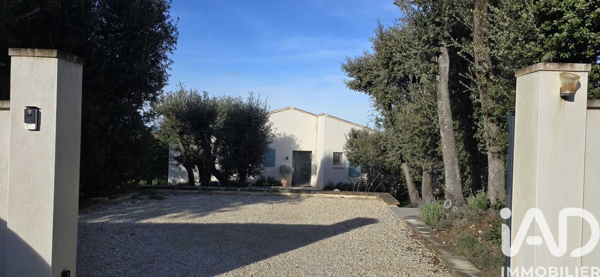 Eyragues - 140m² - 6p. - 3ch.