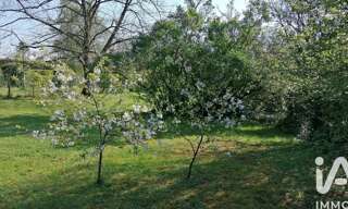 Terrain  795 m² à vendre à Saint-Benoist-sur-Vanne (10160)