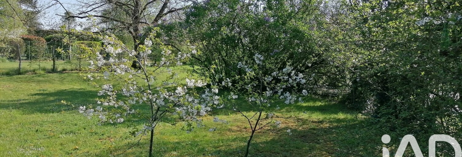 Terrain  795 m² à vendre à Saint-Benoist-sur-Vanne (10160)