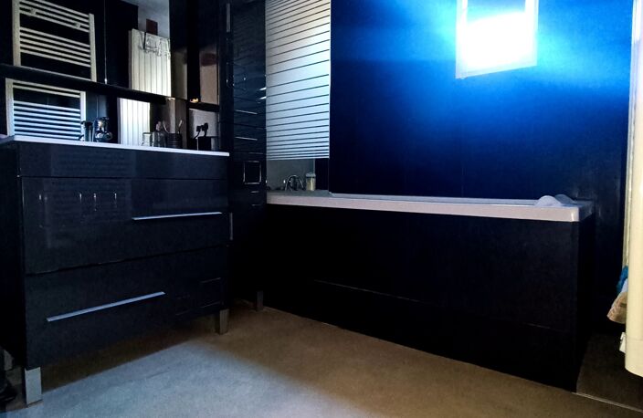 Vente Maison/villa 4 pièces — photo 5