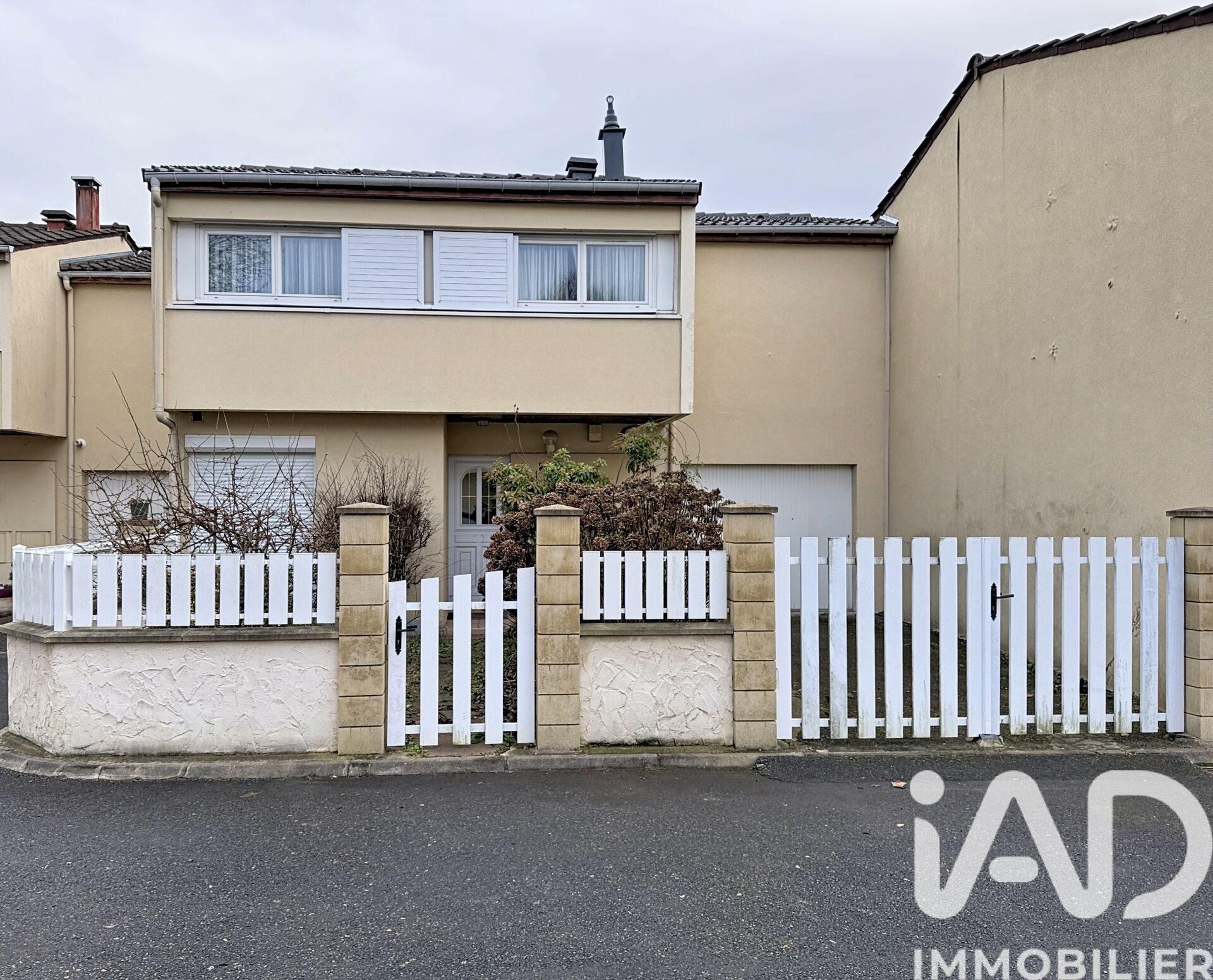 Savigny-le-Temple - 104m² - 4p. - 3ch.