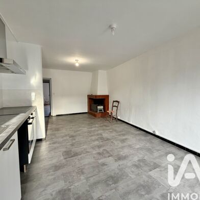 Maison 4 pièces 750 €