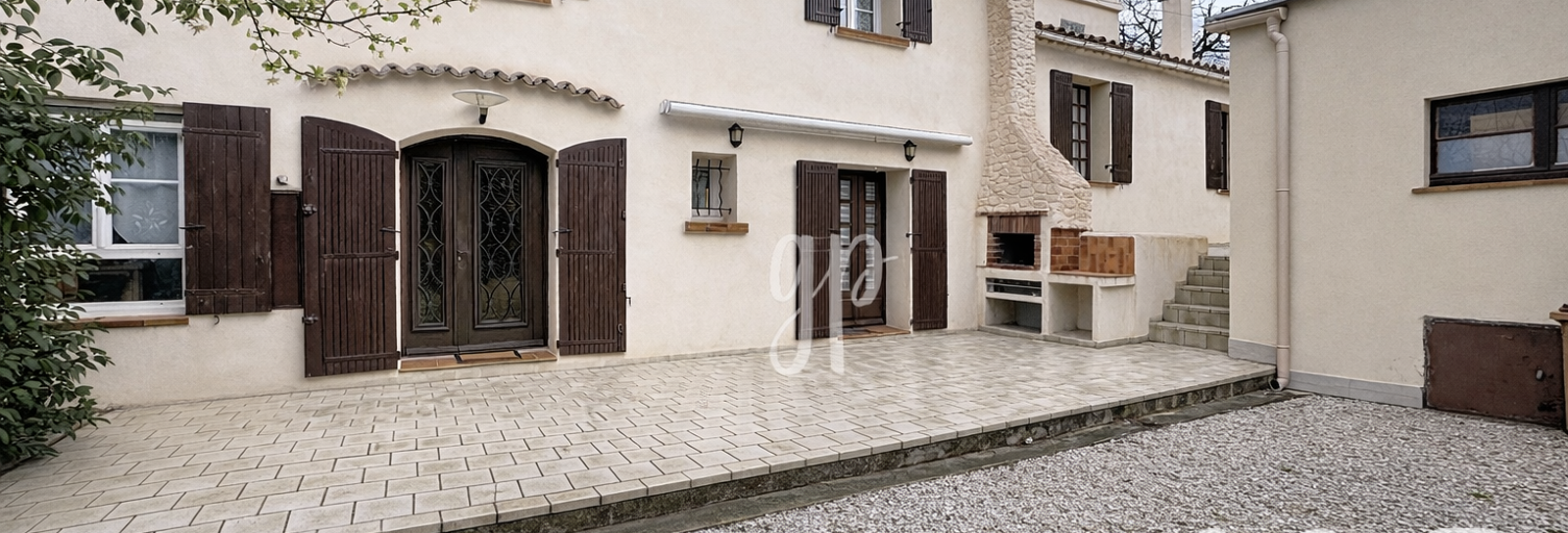 Maison 15 Pièces 194 m² à vendre à Taillades (84300)