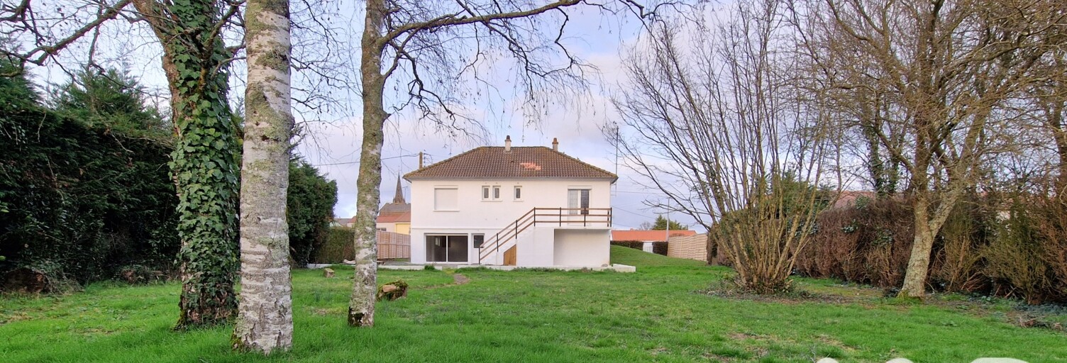 Maison 6 Pièces 131 m² à vendre à La Ferrière (85280)