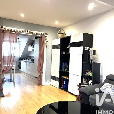 Appartement 3 pièces 121000 €