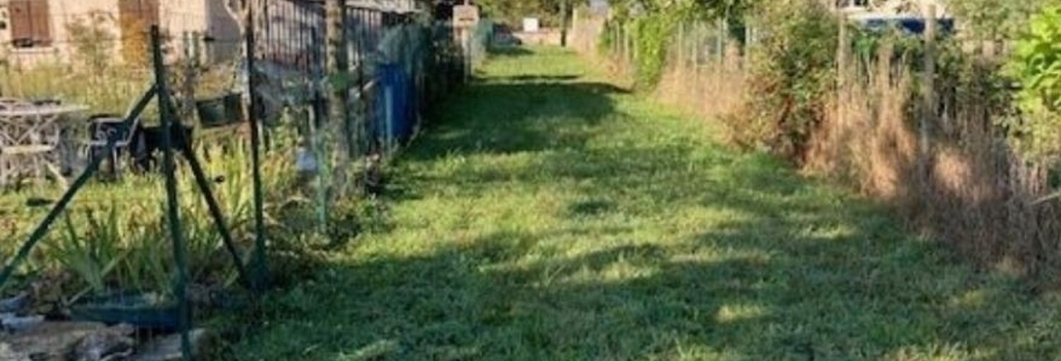 Terrain  2987 m² à vendre à Pons (17800)