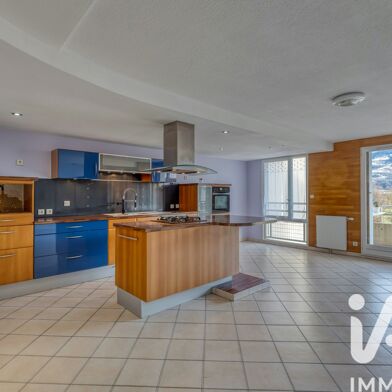 Appartement 3 pièces 275000 €