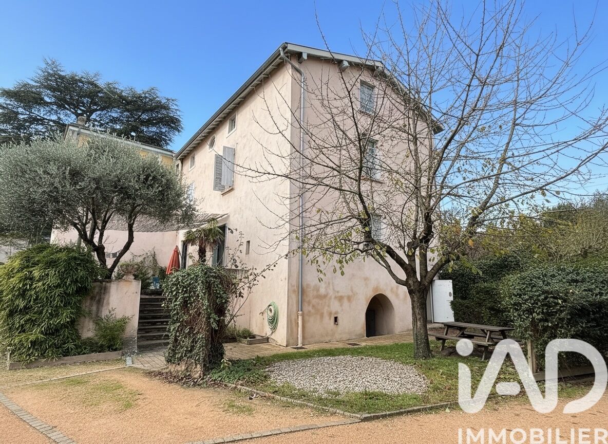 Albigny-sur-saone - 59m² - 3p. - 2ch.