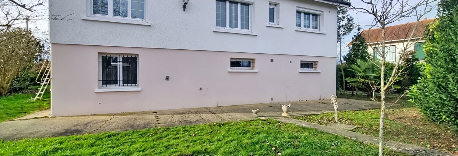 Maison 7 Pièces 139 m² à vendre à Charmoy (89400)