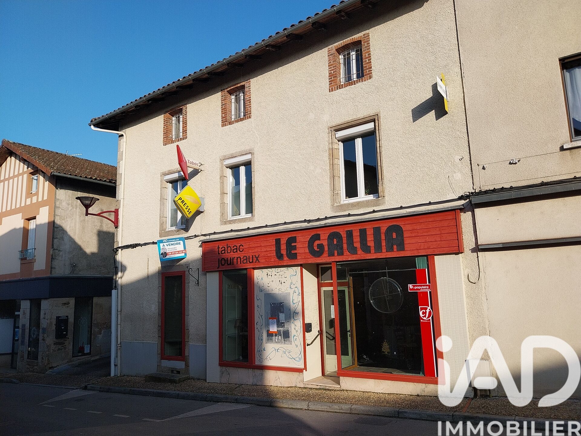 St-Victurnien - 241m² - 3p. - 2ch.