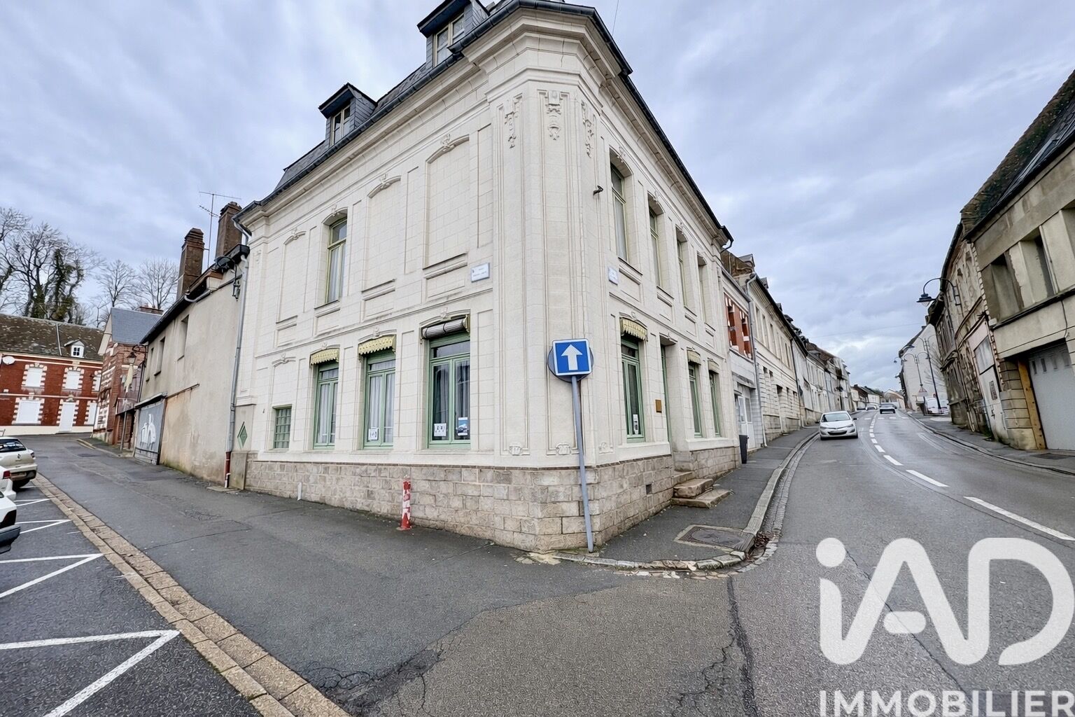 St-Pol-Sur-Ternoise - 271m² - 11p. - 7ch.