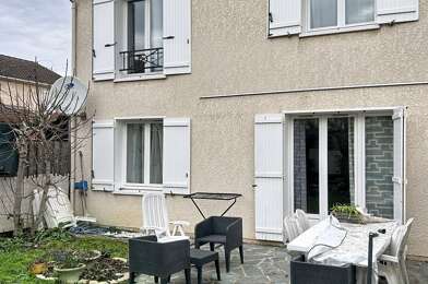 Maison 4 pièces 302000 €