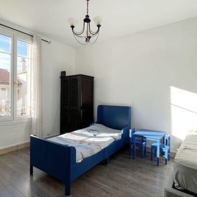 Appartement 3 pièces 274000 €