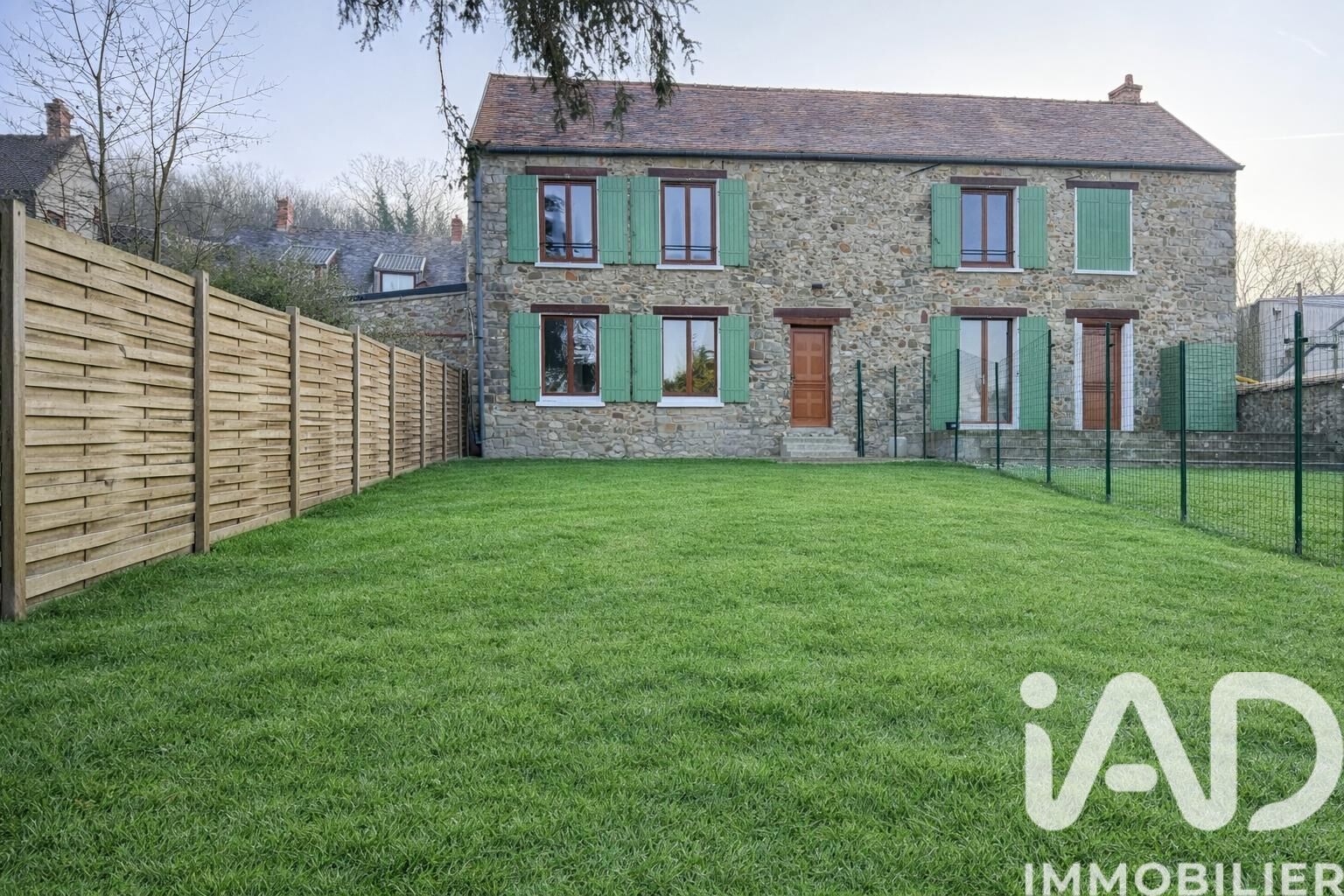 Saint-Yon - 110m² - 5p. - 3ch.