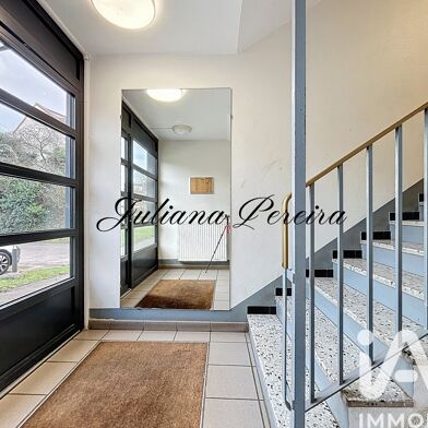 Appartement 3 pièces 145600 €