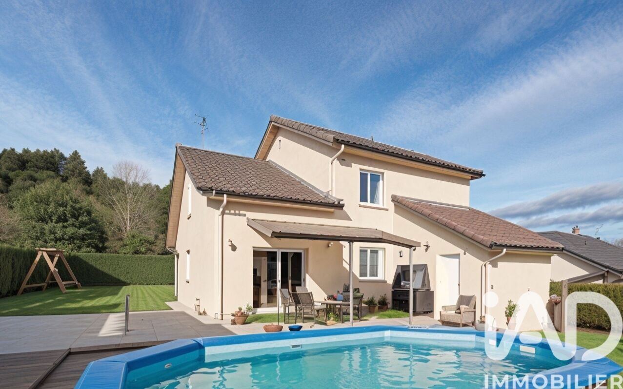 St-Michel-Sur-Meurthe - 160m² - 7p. - 4ch.