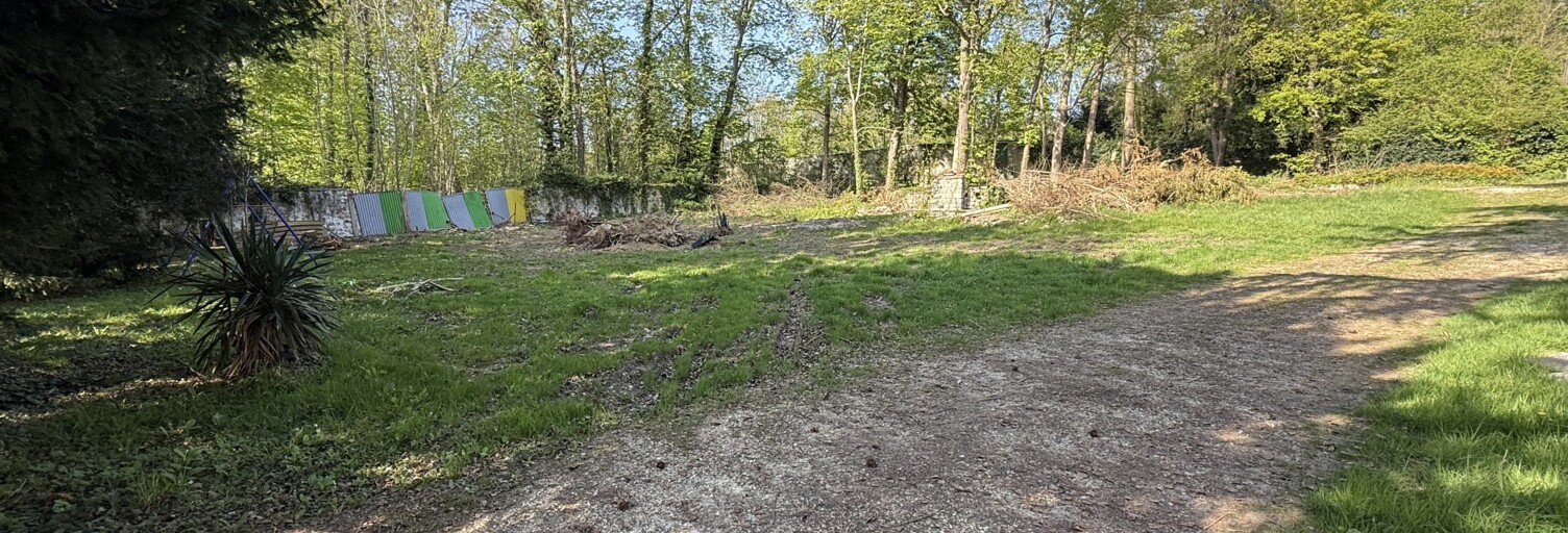 Terrain  1060 m² à vendre à Soisy-sur-Seine (91450)