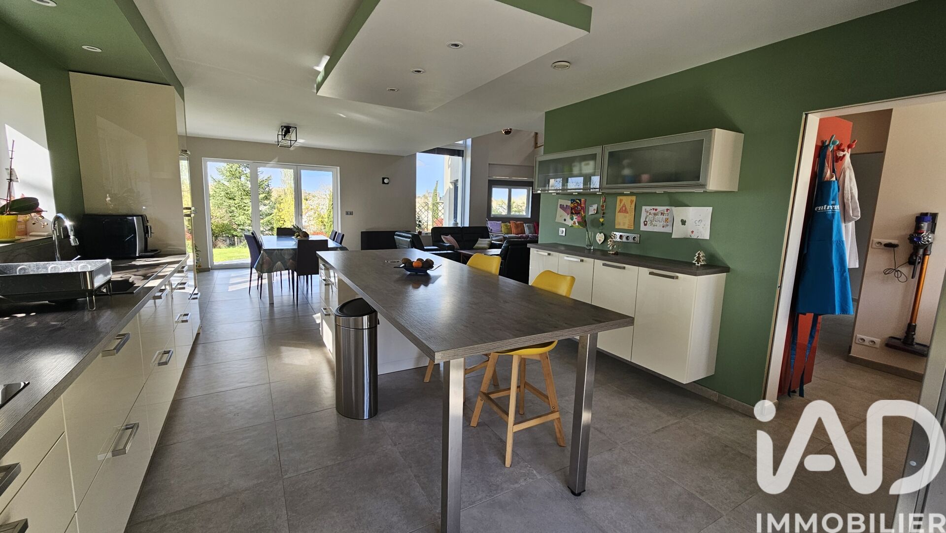 Chartres - 531m² - 14p. - 6ch.