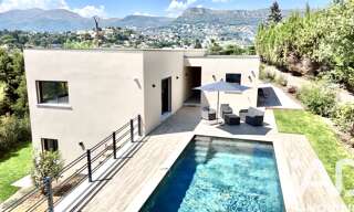 Maison 7 Pièces 229 m² à vendre à Vence (06140)