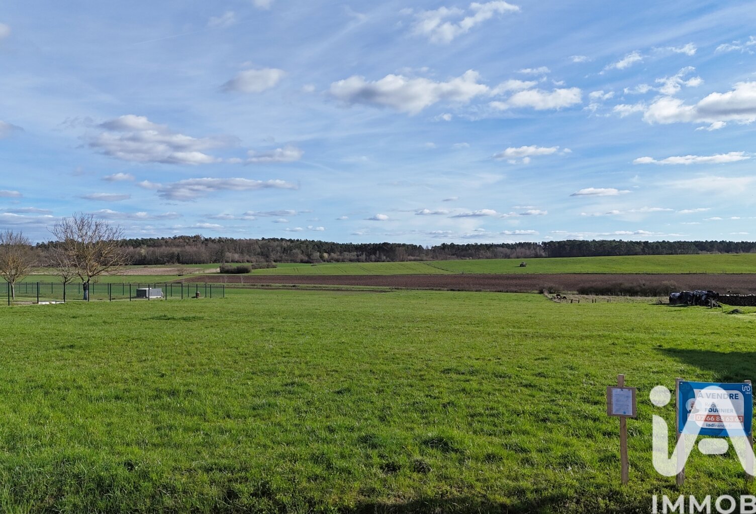 Vente Terrain à bâtir 1 500 m&sup2; — photo 1