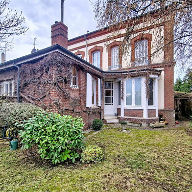 Maison 7 pièces 268900 €