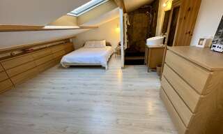 Immeuble  150 m² à vendre à Saint-Michel-l'Observatoire (04870)