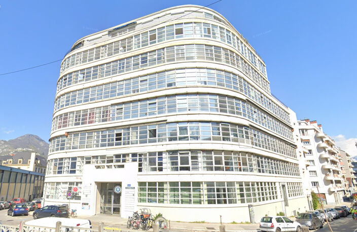 Bureaux   de 200 m² sur plateau quartier Aigle — photo 5