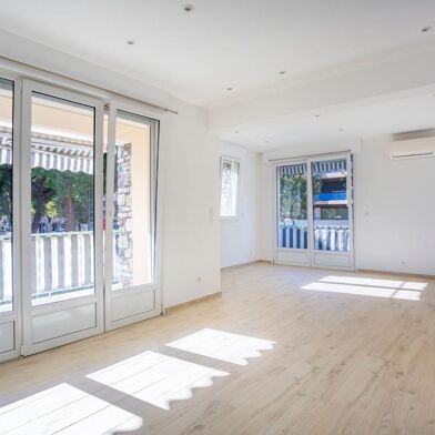 Appartement 3 pièces 1343 €