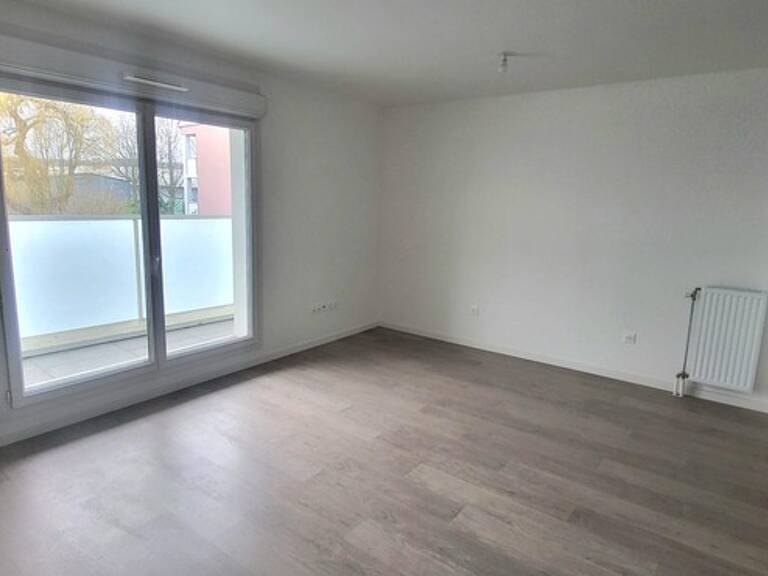 Limite Petit Quevilly - Rouen : Appt neuf 2023 de 80 m² avec 3 CH, Terrasse et Garage ... Prix attractif ! — photo 1