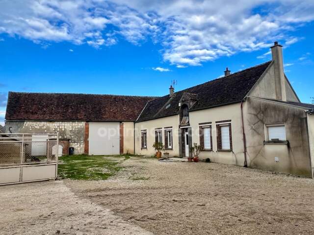 BRAY SUR SEINE (77) corps de ferme avec gros potentiel d’aménagement — photo du bien