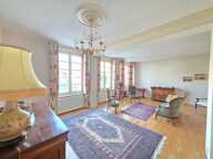 EXCLUSIVITE SECTEUR RUCHOUX BELLE MAISON ANNEE 50 SUR SOUS SOL COMPLET AVEC GARAGE ET PETIT JARDIN — photo 2