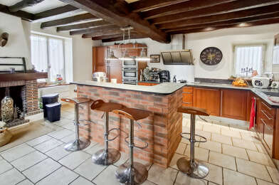 Maison 7 pièces 252504 €