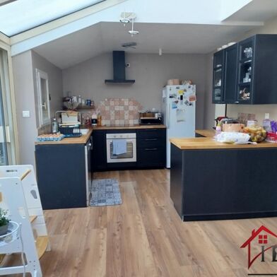 Maison 6 pièces 152000 €