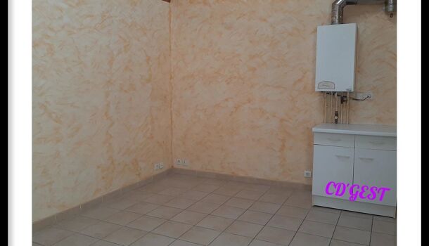 Appartement 3 pièces  à louer Montélimar 26200