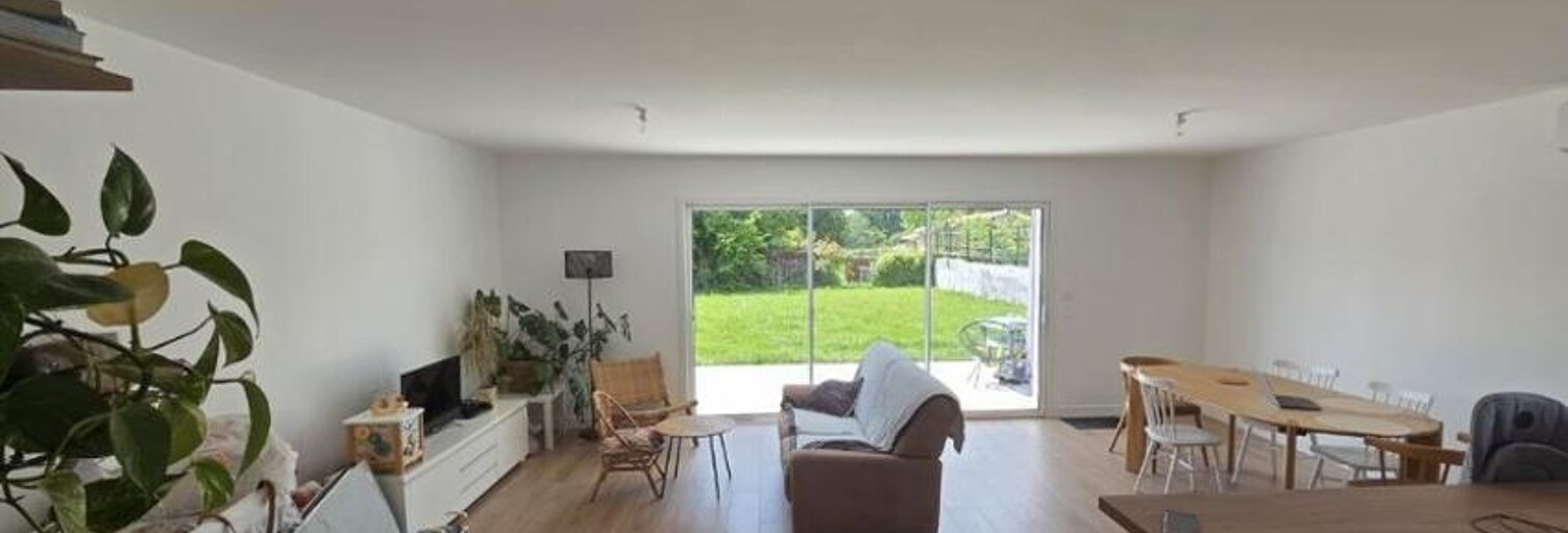 Maison 4 Pièces 106 m² à louer à Saint-Genès-de-Fronsac (33240)