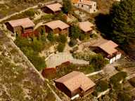 Dpt Corse (20), à vendre EVISA, propriété avec six chalets en bois, terrasse vue panoramique, piscine, parking — photo 2