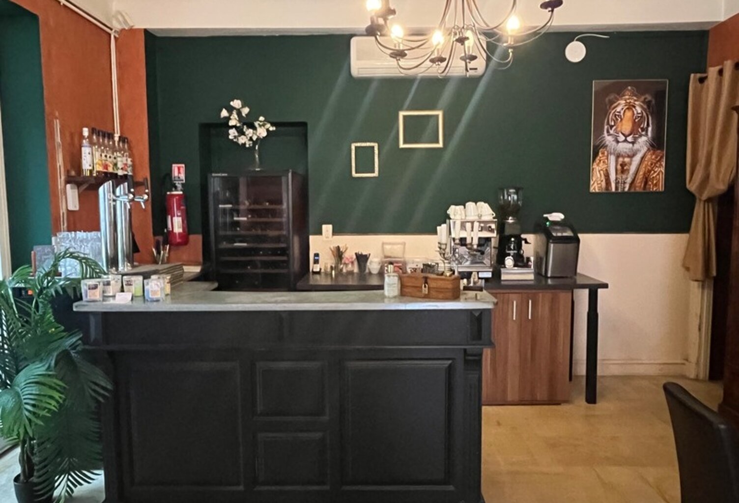 Hôtel/restaurant dans le Périgord Noir — photo 1