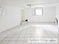   EXCLUSIVITÉ – Maison mitoyenne à fort potentiel de 229 m² sur 3 niveaux avec garage – Sellières — photo 3