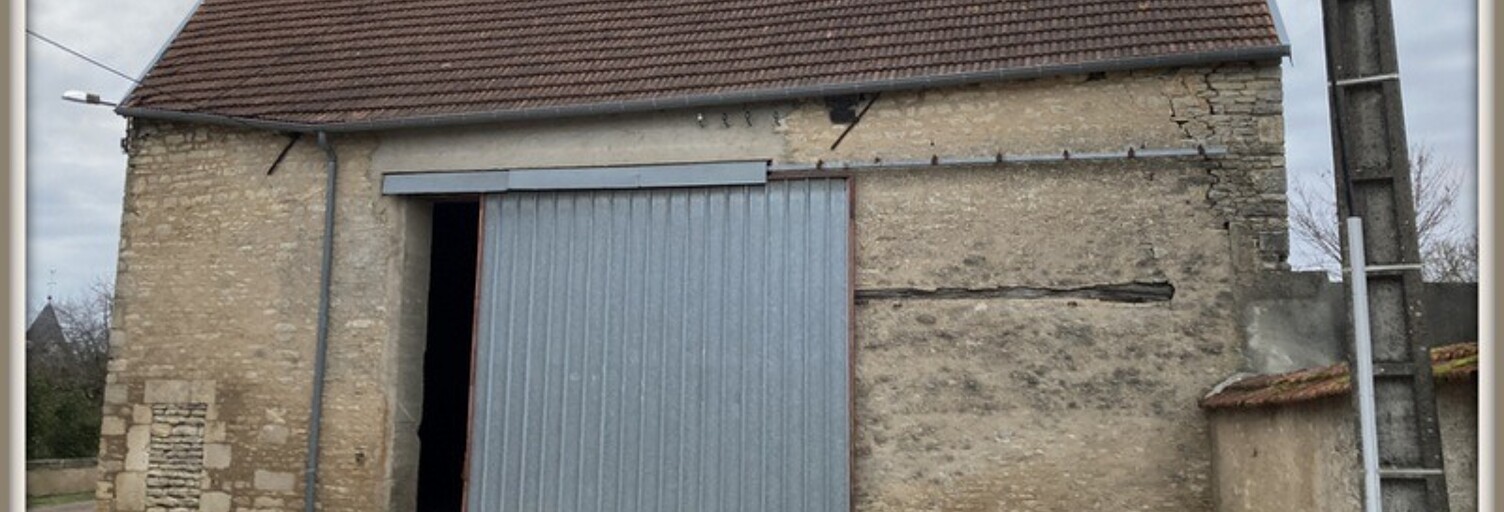 Maison 1 Pièce 600 m² à vendre à Lucenay-le-Duc (21150)