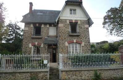 Maison à vendre  10 pièces CHATEAU THIERRY (02) — photo du bien