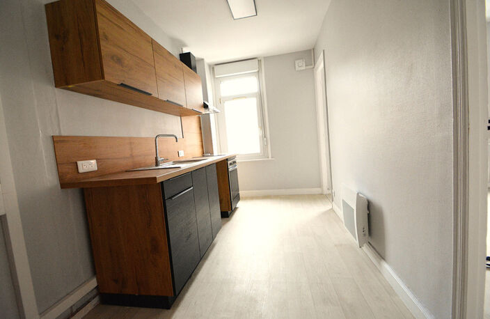 Appartement à louer 2 pièces CAMBRAI (59) 46 m² 550 € — photo 2