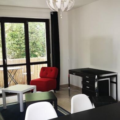 Appartement 3 pièces 1290 €