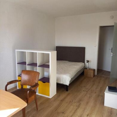 Appartement 1 pièces 440 €