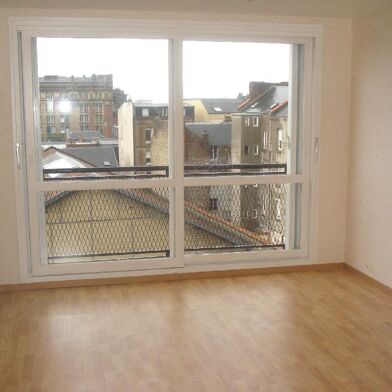 Appartement 1 pièces 521 €